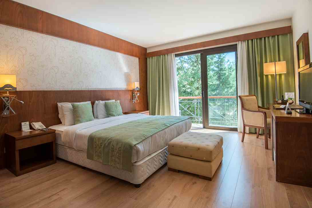 Korineum Golf & Beach Resort