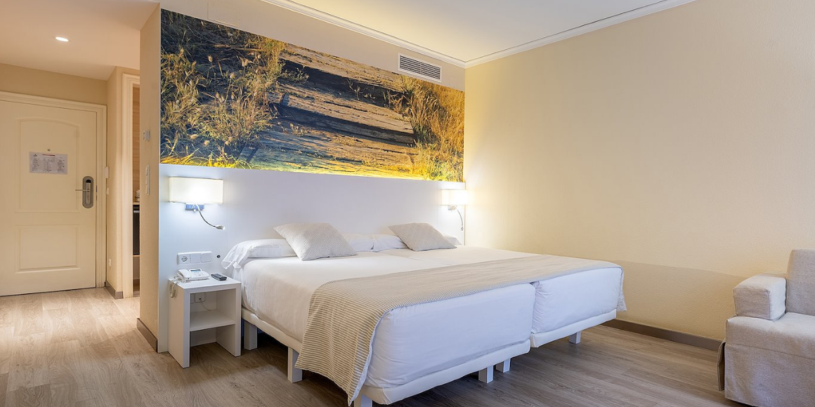 Oliva Nova Beach & Golf Hotel