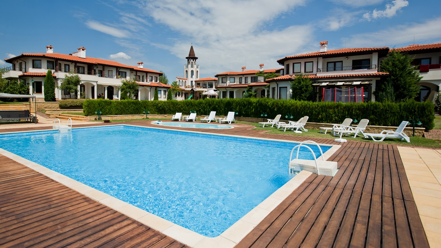 BlackSeaRama Golf & Villas 