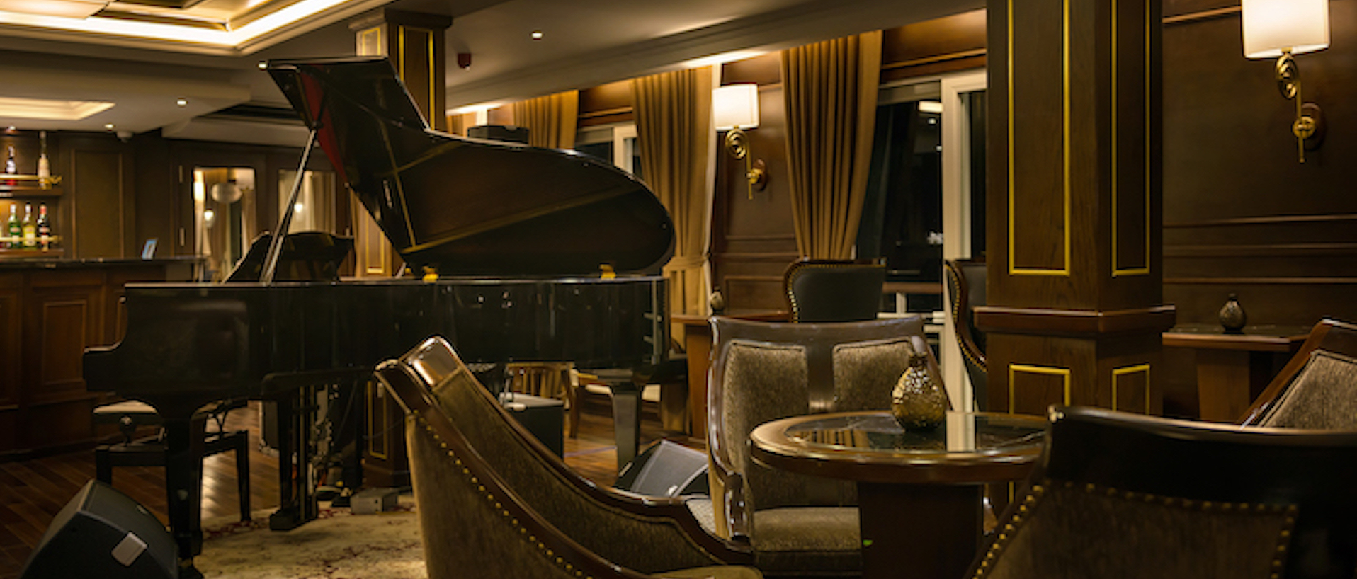 Paradise Elegance Cruise