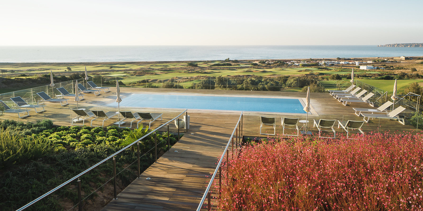 Palmares Beach House Hotel