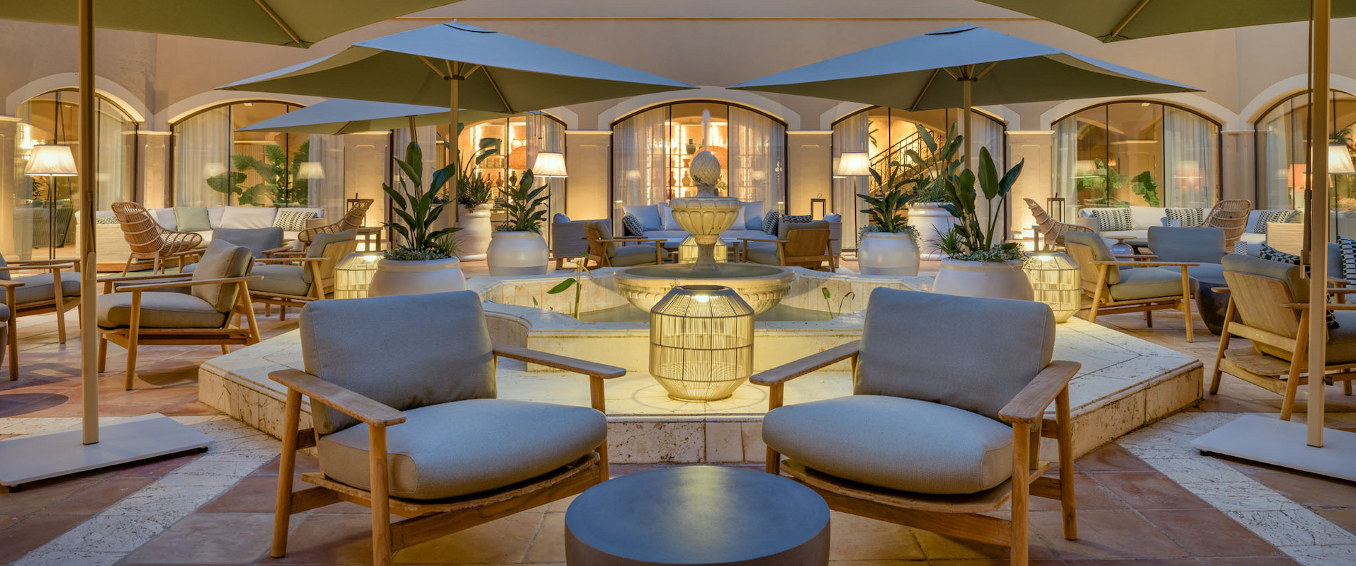 Hacienda Son Antem , Autograph Collection