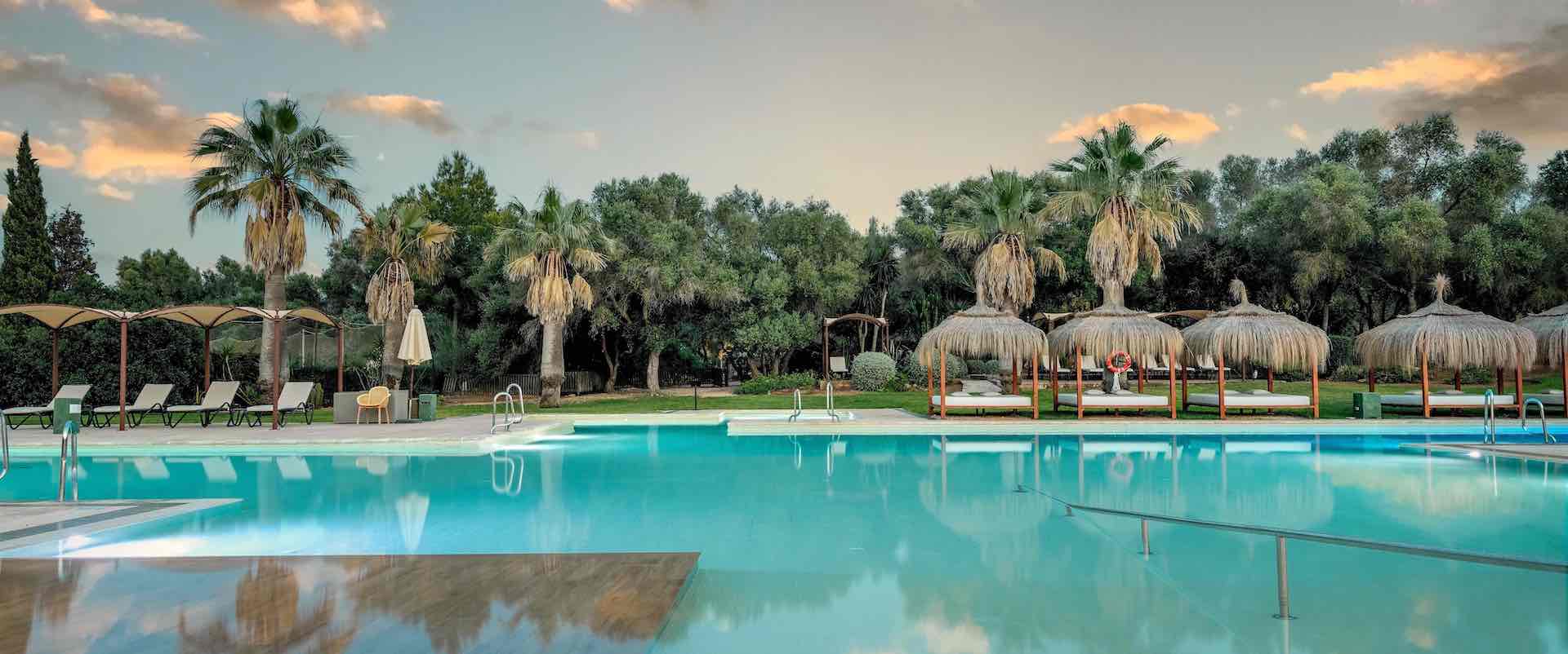 Hacienda Son Antem , Autograph Collection