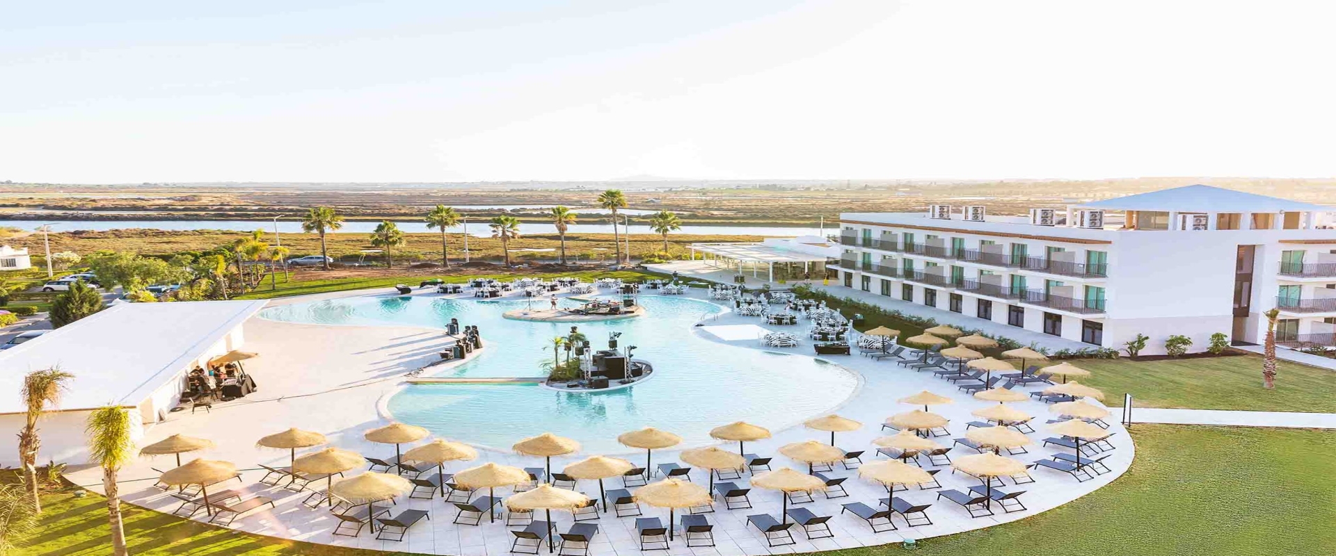 AP CABANAS BEACH & NATURE