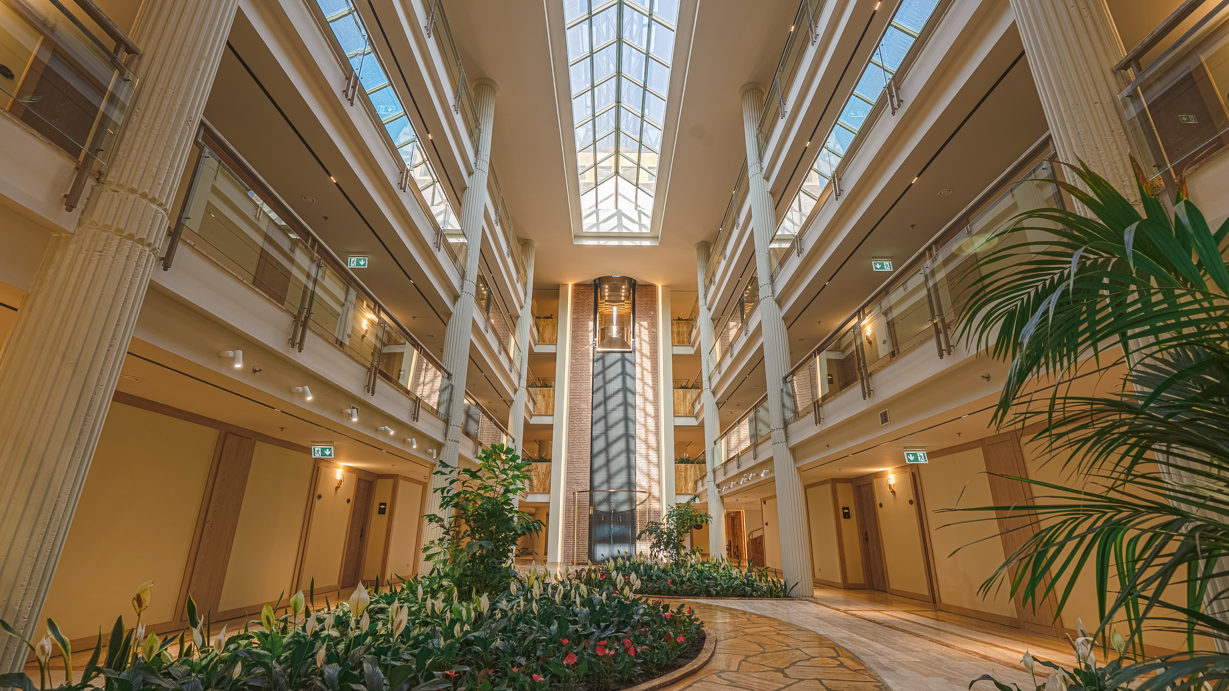 Gloria Golf Hotel