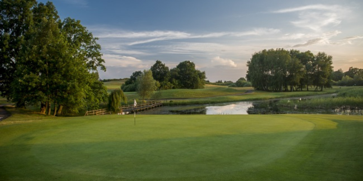 Binowo Park Golf Club