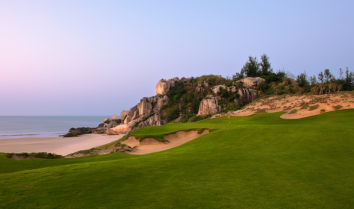  The Dunes at Shenzhou Peninsula- East Course