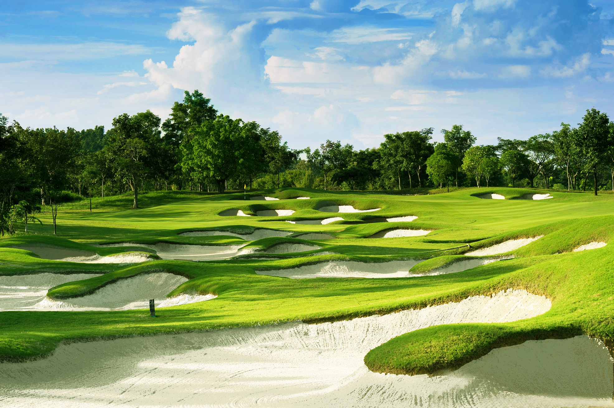 Lake View Resort & Golf Club 
